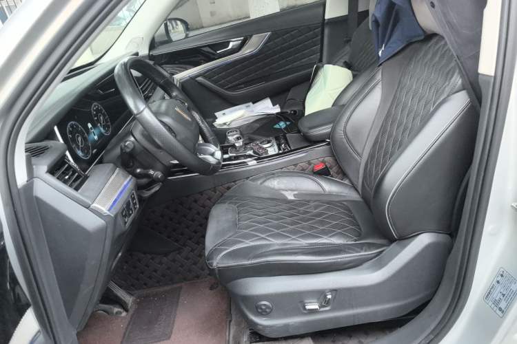 Used Hongqi HS5 2019 2.0T Smart Connect Flagship All-Wheel-Drive Version Left Front Seat
