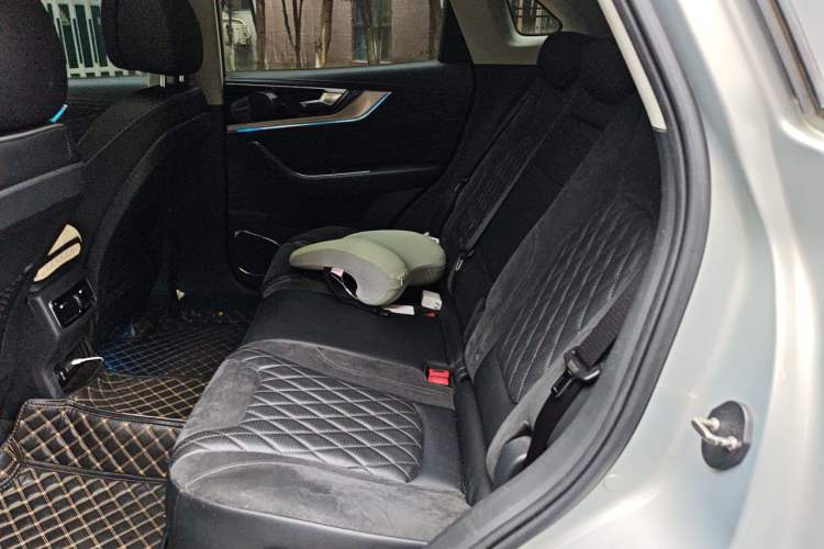 Used Hongqi HS5 2019 2.0T Smart Connect Flagship Edition Left Rear Seat