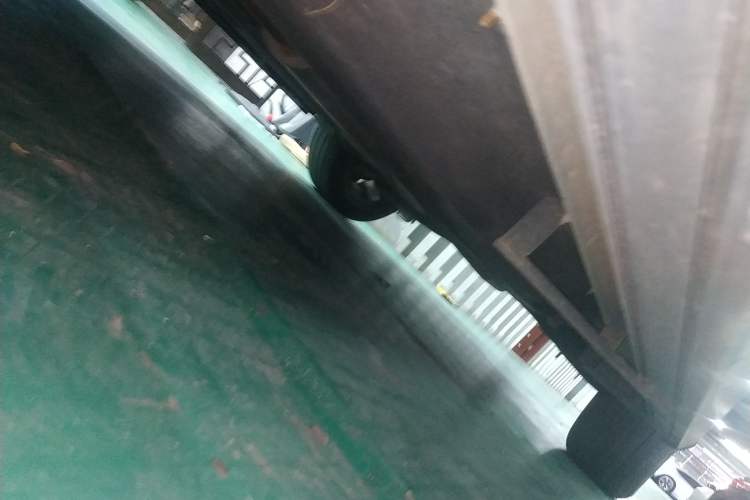 Used Hongqi HS5 2019 2.0T Smart Connect Flagship Edition Left Side Sill