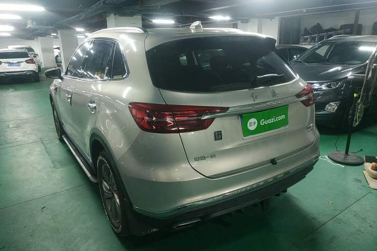 Used Hongqi HS5 2019 2.0T Smart Connect Flagship Edition Rear Left 45 Deg