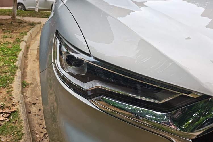 Used Hongqi HS5 2019 2.0T Smart Connect Flagship Edition Right Front Headlight