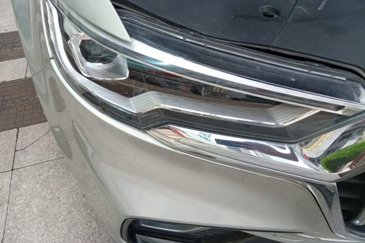 Used Hongqi HS5 2019 2.0T Smart Connect Flagship Edition Right Front Headlight
