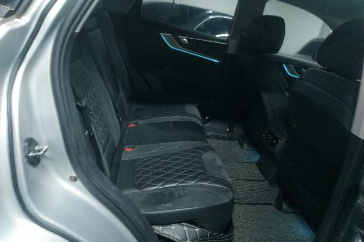 Used Hongqi HS5 2019 2.0T Smart Connect Flagship Edition Right Rear Seat