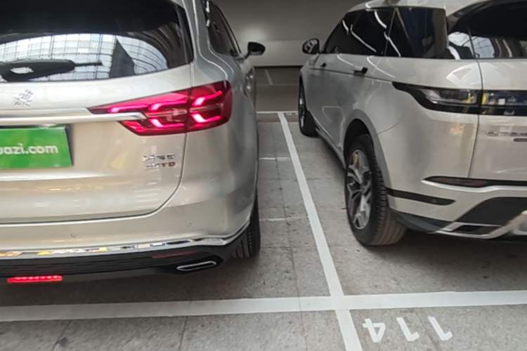 Used Hongqi HS5 2019 2.0T Smart Connect Flagship Edition Right Rear Taillight