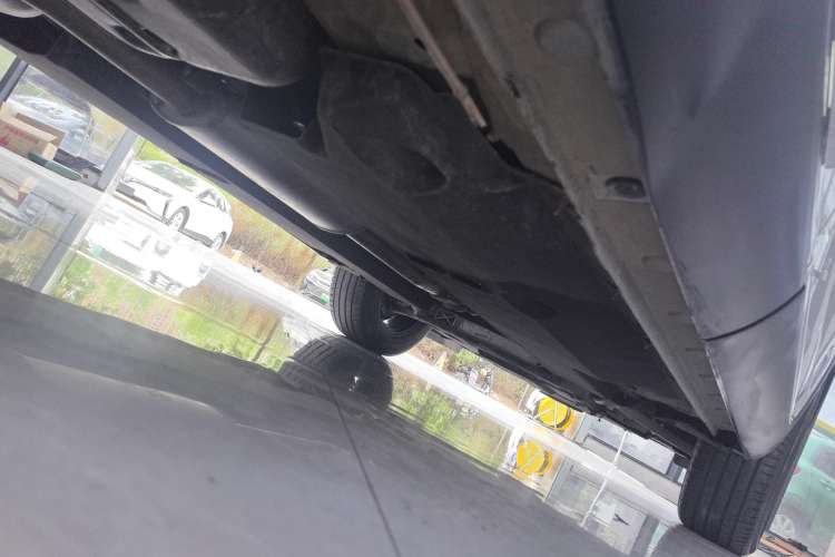 Used Hongqi HS5 2019 2.0T Smart Connect Flagship Edition Right Side Sill