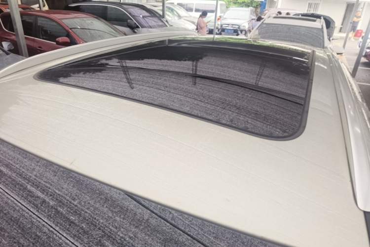 Used Hongqi HS5 2019 2.0T Smart Connect Flagship All-Wheel-Drive Version Roof