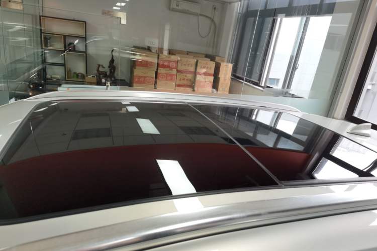Used Hongqi HS5 2019 2.0T Smart Connect Flagship All-Wheel-Drive Version Roof