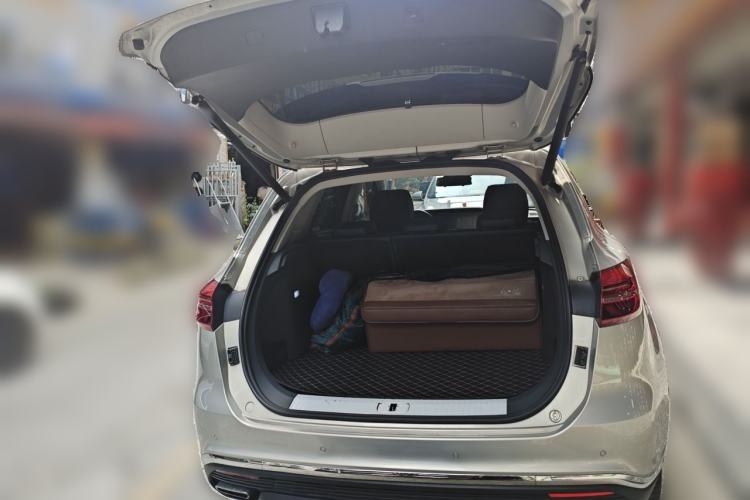 Used Hongqi HS5 2019 2.0T Smart Connect Flagship All-Wheel-Drive Version Trunk