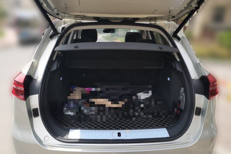 Used Hongqi HS5 2019 2.0T Smart Connect Flagship Edition Trunk