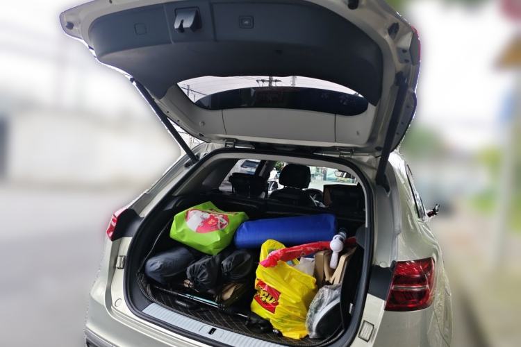 Used Hongqi HS5 2019 2.0T Smart Connect Flagship Edition Trunk