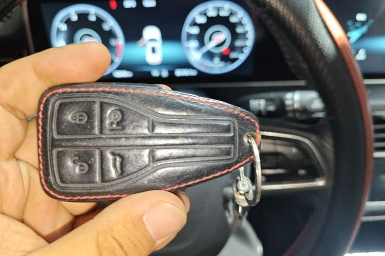 Used Hongqi HS5 2019 2.0T Smart Connect Flagship Edition Vehicle Key