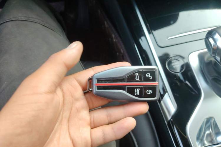Used Hongqi HS5 2019 2.0T Smart Connect Flagship Edition Vehicle Key
