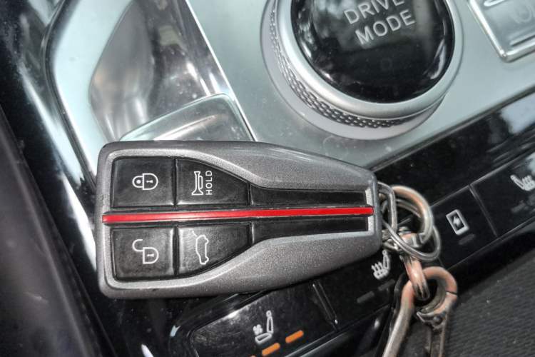 Used Hongqi HS5 2019 2.0T Smart Connect Flagship All-Wheel-Drive Version Vehicle Key