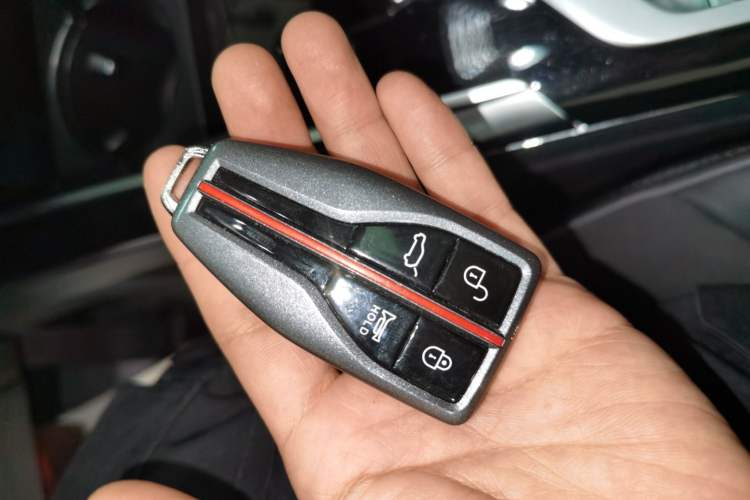 Used Hongqi HS5 2019 2.0T Smart Connect Flagship All-Wheel-Drive Version Vehicle Key