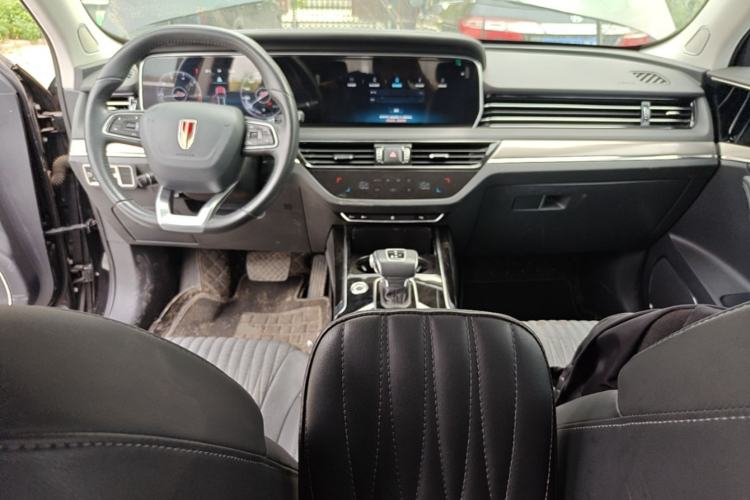 Used Hongqi HS5 2022 2.0T Smart Connect Flagship Edition Center Console