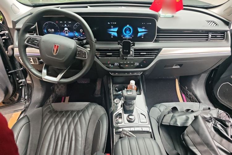 Used Hongqi HS5 2022 Revised Version 2.0T Smart Connect Flagship Edition Center Console