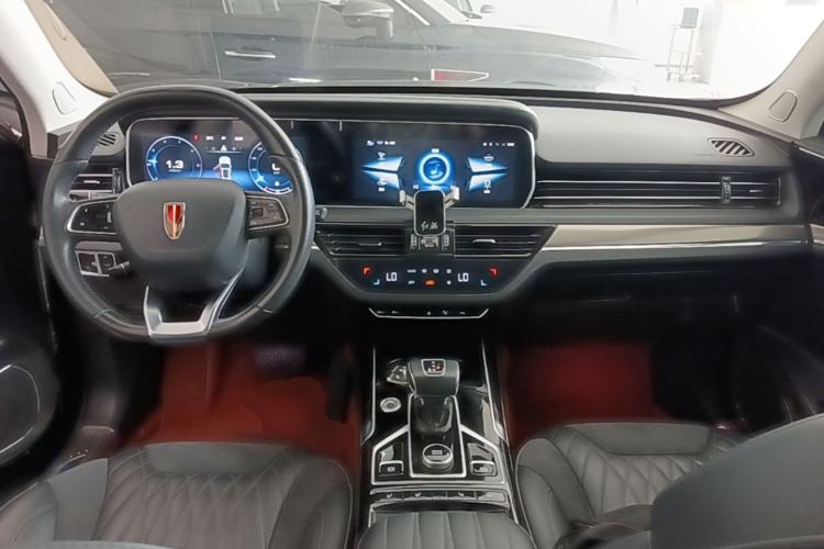 Used Hongqi HS5 2022 Revised Version 2.0T Smart Connect Flagship Edition Center Console