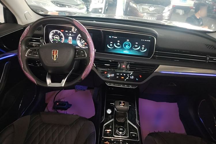 Used Hongqi HS5 2022 2.0T Smart Connect Flagship Edition Center Console