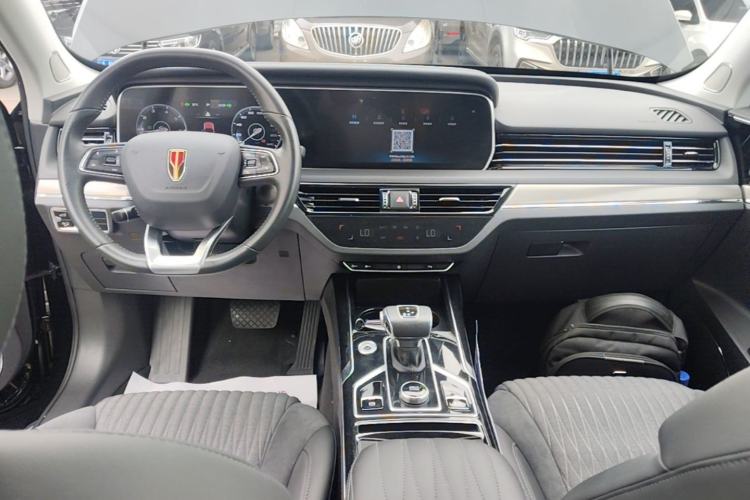Used Hongqi HS5 2022 2.0T Smart Connect Flagship Edition Center Console