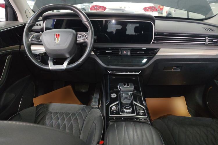 Used Hongqi HS5 2022 Revised Version 2.0T Smart Connect Flagship Edition Center Console