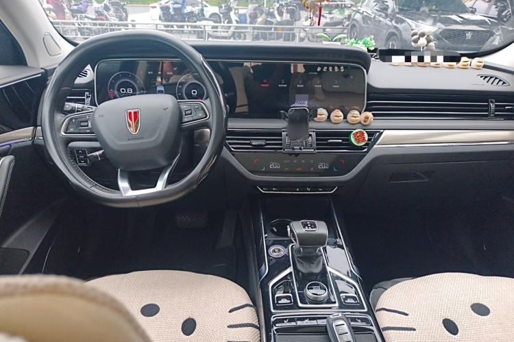 Used Hongqi HS5 2022 2.0T Smart Connect Flagship Edition Center Console