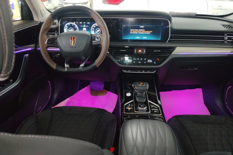 Used Hongqi HS5 2022 Revised Version 2.0T Smart Connect Flagship Edition Center Console