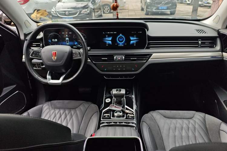 Used Hongqi HS5 2022 2.0T Smart Connect Flagship Edition Center Console