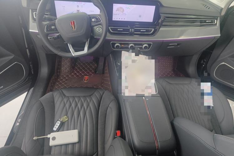 Used Hongqi HS5 2022 2.0T Smart Connect Flagship All-Wheel-Drive Version Center Console