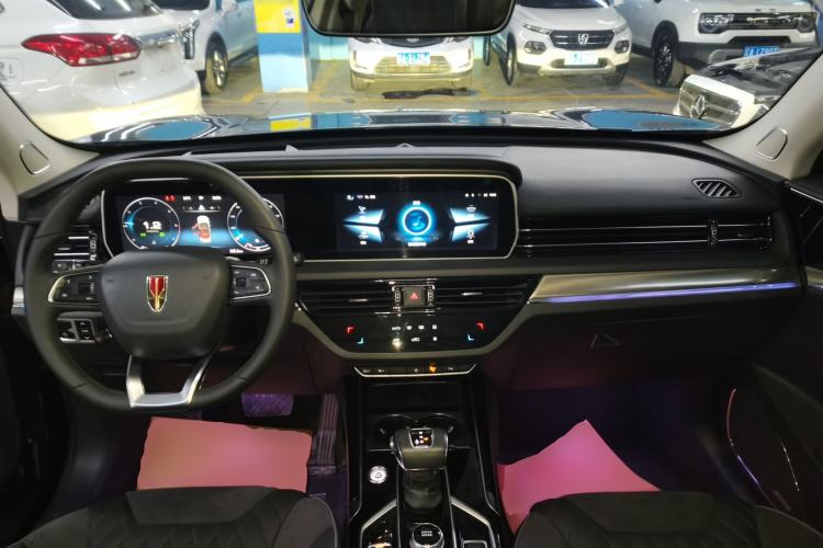 Used Hongqi HS5 2022 Revised Version 2.0T Smart Connect Flagship Edition Center Console