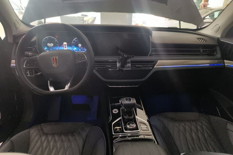Used Hongqi HS5 2022 Revised Version 2.0T Smart Connect Flagship Edition Center Console