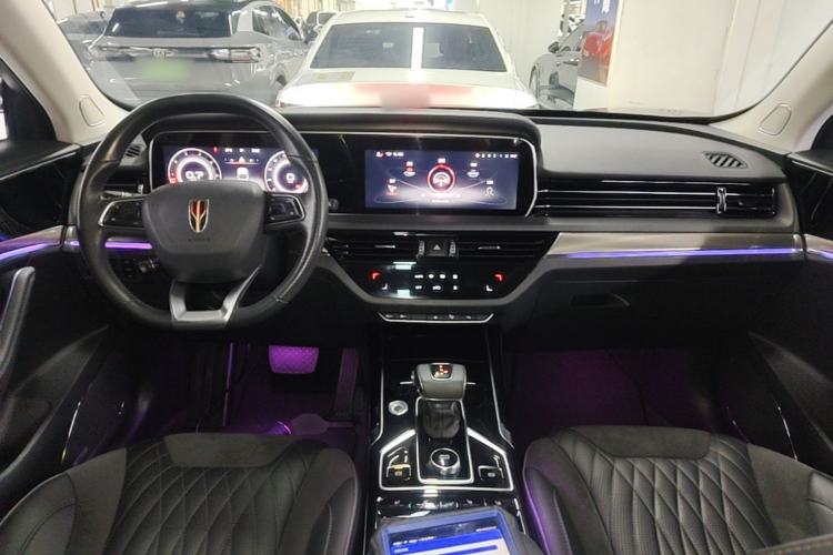 Used Hongqi HS5 2022 Revised Version 2.0T Smart Connect Flagship Edition Center Console