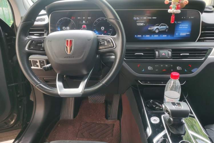 Used Hongqi HS5 2022 Revised Version 2.0T Smart Connect Flagship Edition Center Console