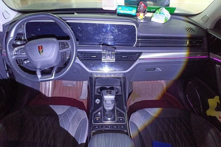Used Hongqi HS5 2022 2.0T Smart Connect Flagship Edition Center Console
