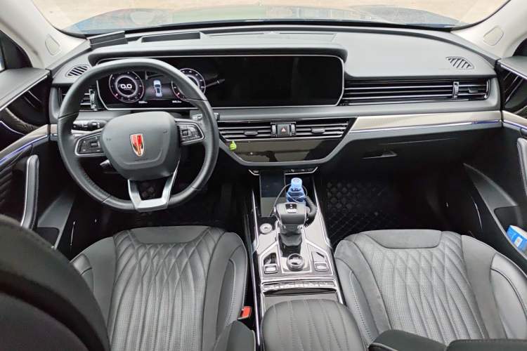 Used Hongqi HS5 2022 2.0T Smart Connect Flagship Edition Center Console