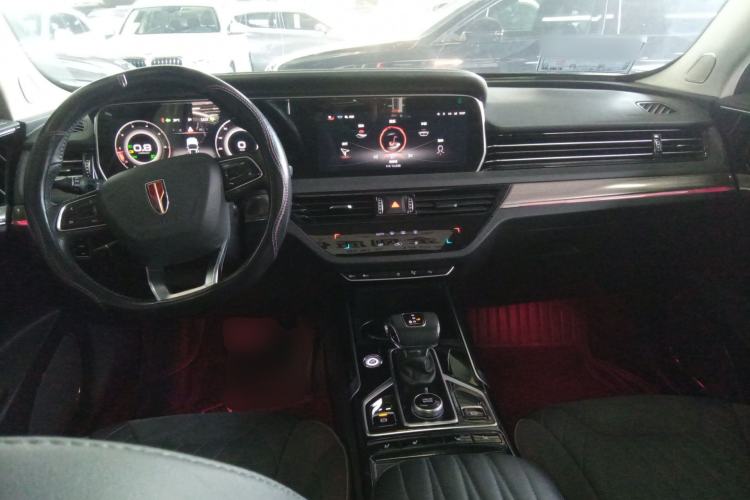 Used Hongqi HS5 2022 Revised Version 2.0T Smart Connect Flagship Edition Center Console