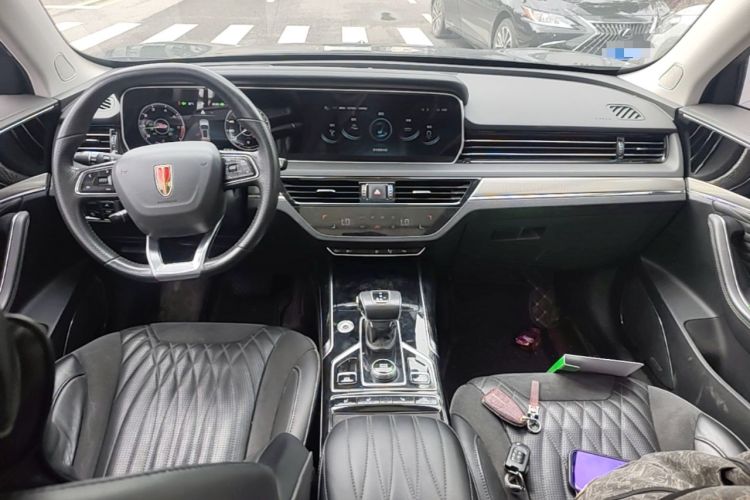 Used Hongqi HS5 2022 Revised Version 2.0T Smart Connect Flagship Edition Center Console