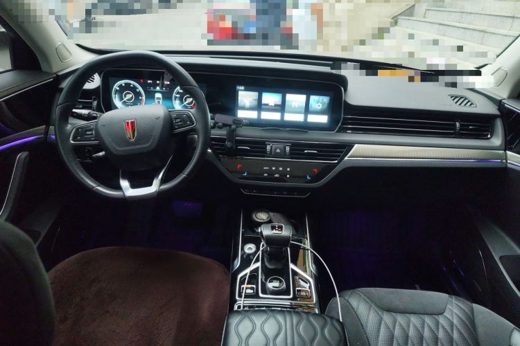 Used Hongqi HS5 2022 Revised Version 2.0T Smart Connect Flagship Edition Center Console