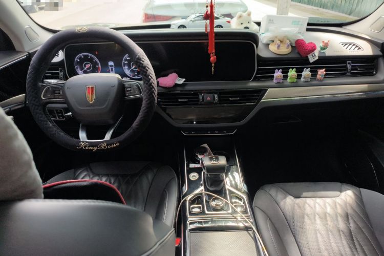 Used Hongqi HS5 2022 Revised Version 2.0T Smart Connect Flagship Edition Center Console
