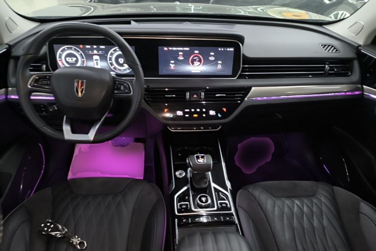 Used Hongqi HS5 2022 Revised Version 2.0T Smart Connect Flagship Edition Center Console