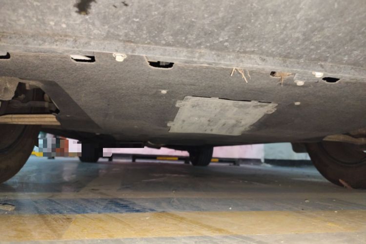 Used Hongqi HS5 2022 Revised Version 2.0T Smart Connect Flagship Edition Chassis Front