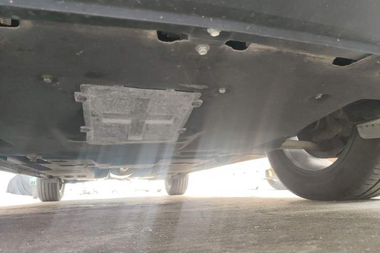Used Hongqi HS5 2022 2.0T Smart Connect Flagship Edition Chassis Front