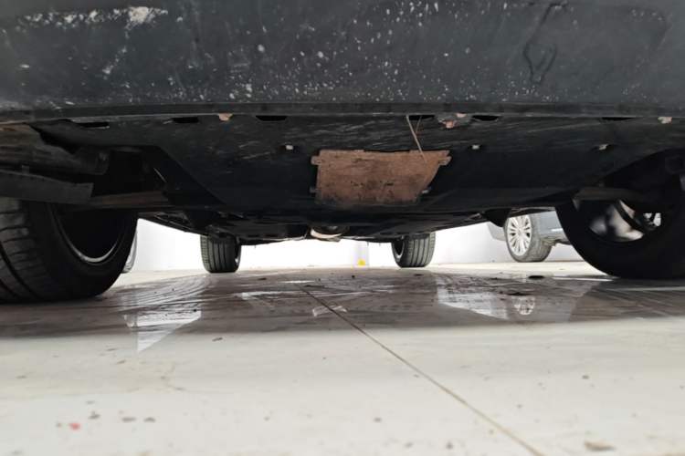 Used Hongqi HS5 2022 2.0T Smart Connect Flagship Edition Chassis Front