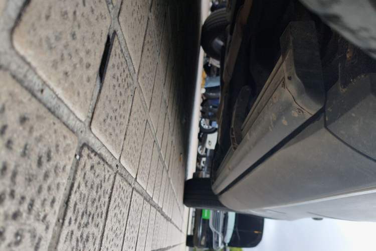 Used Hongqi HS5 2022 2.0T Smart Connect Flagship Edition Chassis Front Left