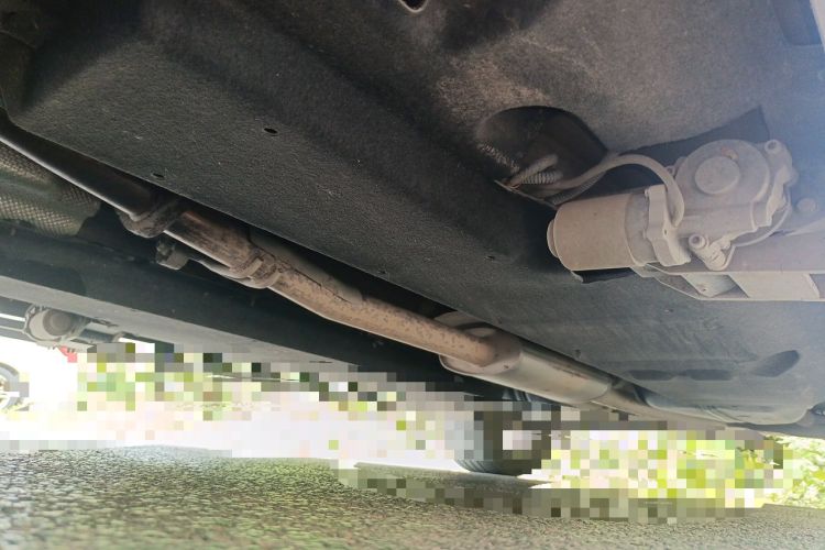 Used Hongqi HS5 2022 Revised Version 2.0T Smart Connect Flagship Edition Chassis Front Left
