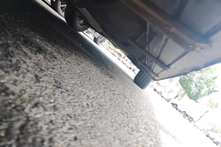 Used Hongqi HS5 2022 Revised Version 2.0T Smart Connect Flagship Edition Chassis Front Left