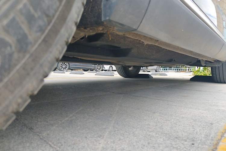 Used Hongqi HS5 2022 2.0T Smart Connect Flagship Edition Chassis Front Left