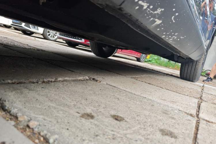 Used Hongqi HS5 2022 2.0T Smart Connect Flagship Edition Chassis Front Left