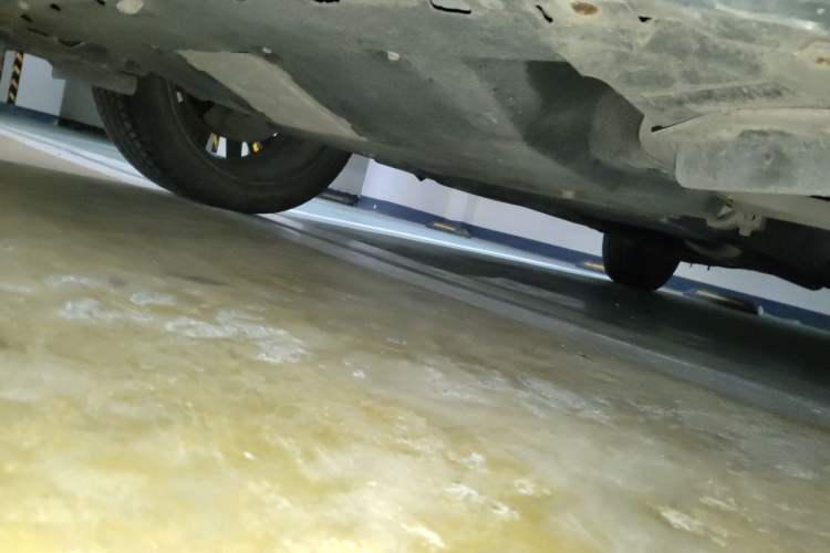 Used Hongqi HS5 2022 2.0T Smart Connect Flagship All-Wheel-Drive Version Chassis Front Left