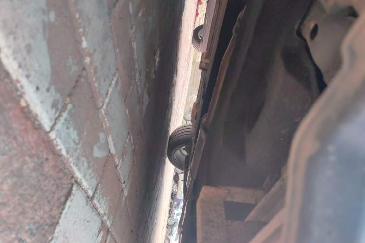 Used Hongqi HS5 2022 2.0T Smart Connect Flagship All-Wheel-Drive Version Chassis Front Left