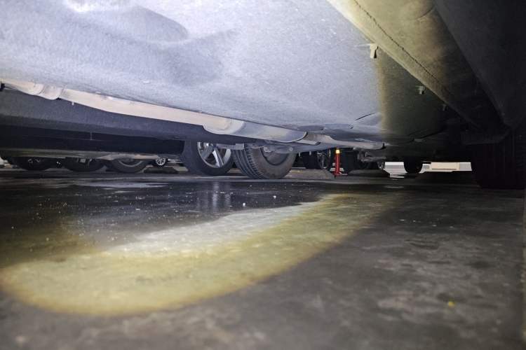 Used Hongqi HS5 2022 Revised Version 2.0T Smart Connect Flagship Edition Chassis Front Left